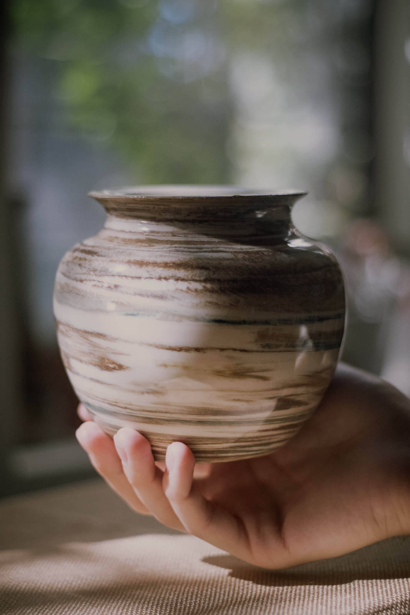 Ceramic pot 4